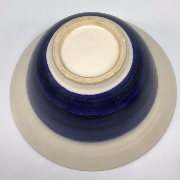 Handcrafted Studio Pottery Nesting Serving Bowls - Picture 4 of 8